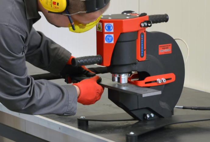 Bảng giá máy đột lỗ thủy lực cầm tay ƯU ĐÃI HẤP DẪN!