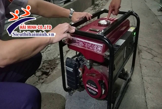 Nhà bán máy phát điện chạy dầu tại Hồ Chí Minh