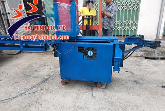 Tại sao nên mua máy bẻ đai sắt tự động?