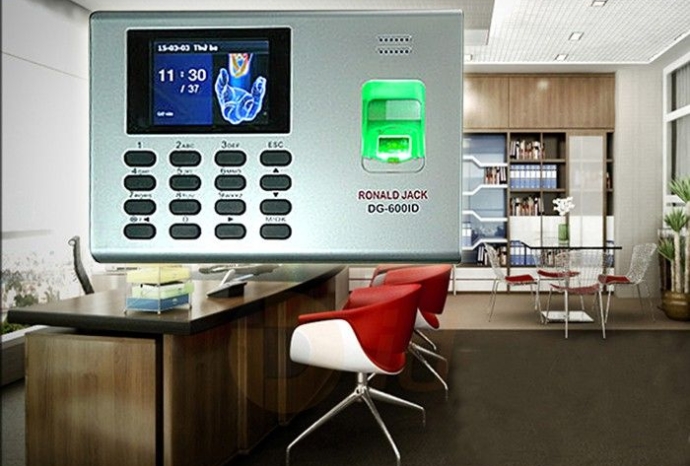 Có ngay máy chấm công chính hãng với giá chỉ từ 2 triệu đồng