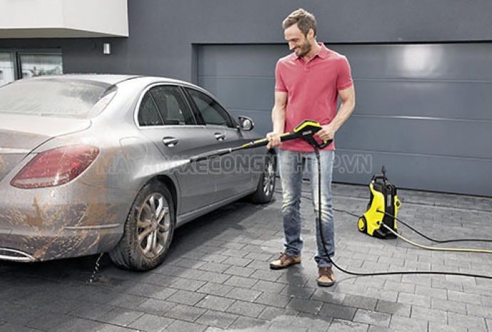 Ưu điểm của máy rửa xe gia đình