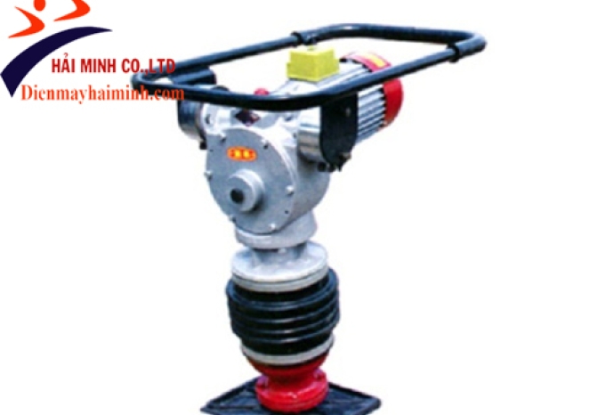 Máy đầm cóc chạy điện và chạy xăng