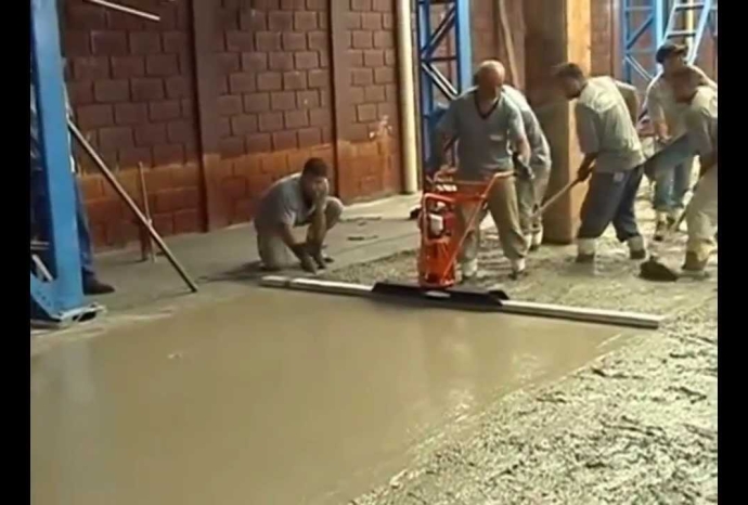 Tìm hiểu máy đầm thước - Trăm nghe không bằng một thấy