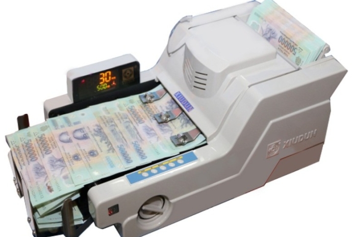 Hướng dẫn sử dụng máy đếm tiền Xiudun hiệu quả