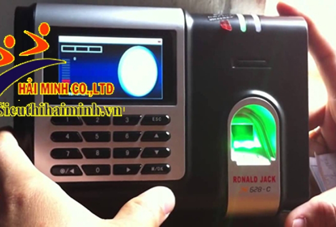 Những lưu ý khi sử dụng máy chấm công vân tay