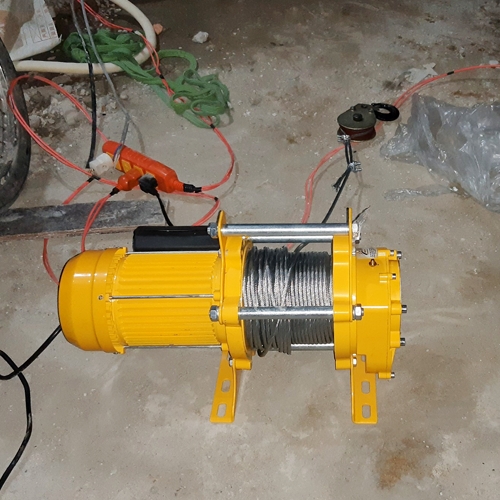 Máy tời điện nhanh HM 150-300kg (30m/p)