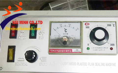 Bảng điều khiển của máy hàn miệng túi liên tục Yamafuji ID900