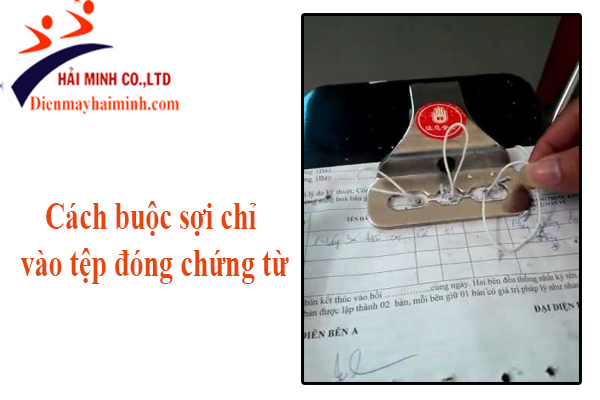 Cách buộc sợi chỉ vào tệp đóng chứng từ