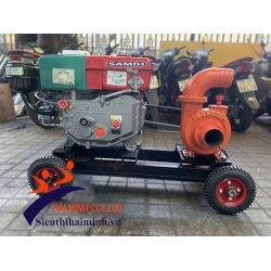 Máy bơm nước Kobuta phi 100 D8