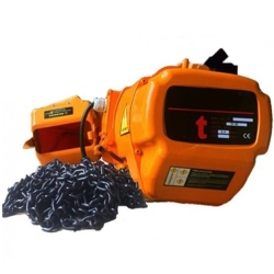 Pa lăng xích điện Yamafuji KKBB02-01 di chuyển