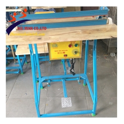 Máy hàn miệng túi dập chân M5-700