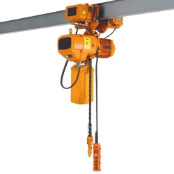 Pa lăng xích điện Yamafuji KKBB01-01 di chuyển