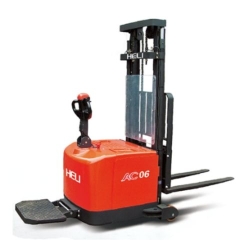 Xe nâng tay Heli CPD06-970 tải trọng 0,6 Tấn